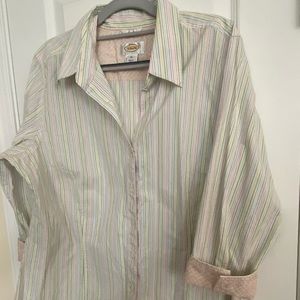 Talbots, XL, 3/4 sleeve blouse with contrasting patterned cuff sleeve.